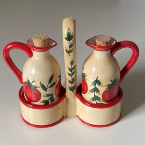 Giftco I Tomato & Vine Ceramic Cruet Set